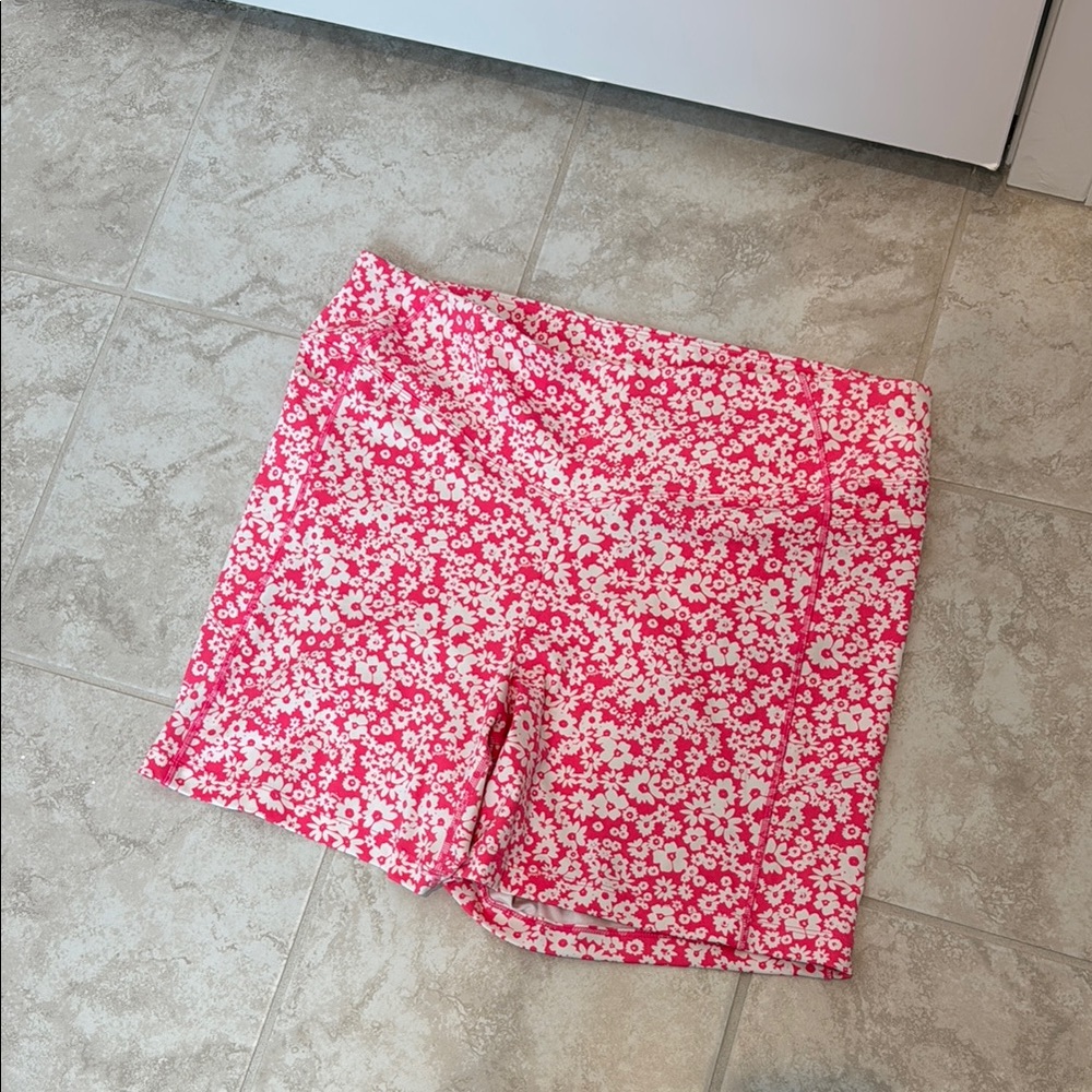 Floral Pink Women's Shorts